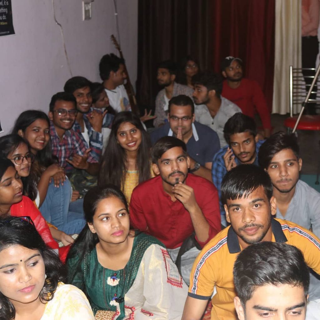 List of Top Poetry Open Mic in Delhi For Making Your Weekends Special Toplisters